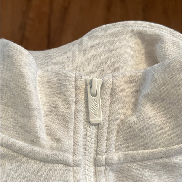 NWT Nike Sportswear Club Fleece Quarter Zip Sweatshirt Birch Heather - Picture 12 of 15